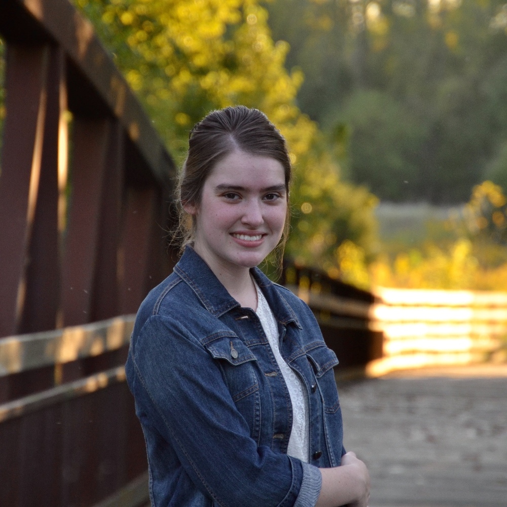 Meet your Posher, Julia